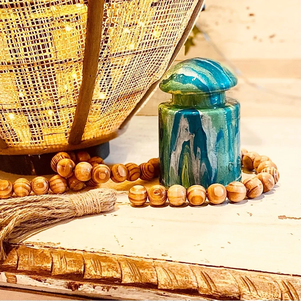 Yard Art / Home Decor / Garden / Bocce Ball Court Markers ~Vintage Insulators - Picture 6 of 9